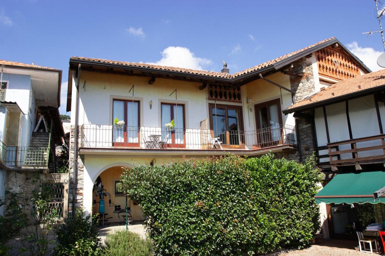 ホテル Casa Patrone Nebbiuno エクステリア 写真