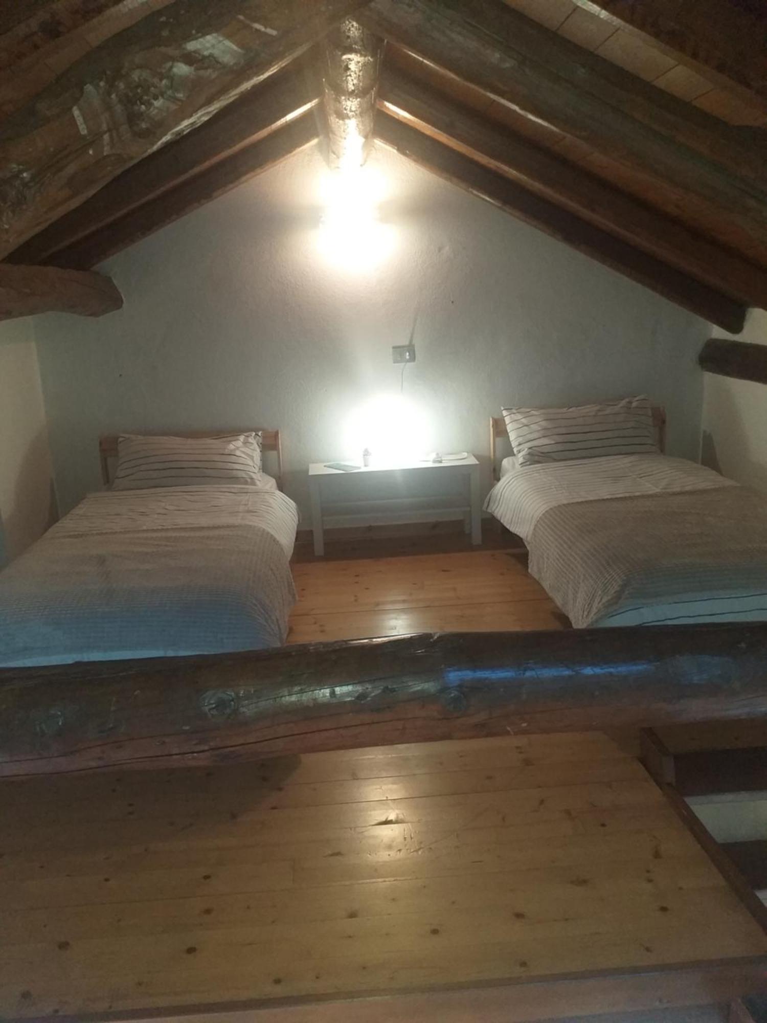 ホテル Casa Patrone Nebbiuno エクステリア 写真